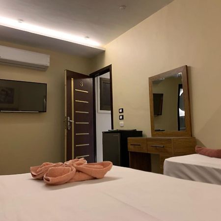 Heaven Hostel Kairo Bagian luar foto