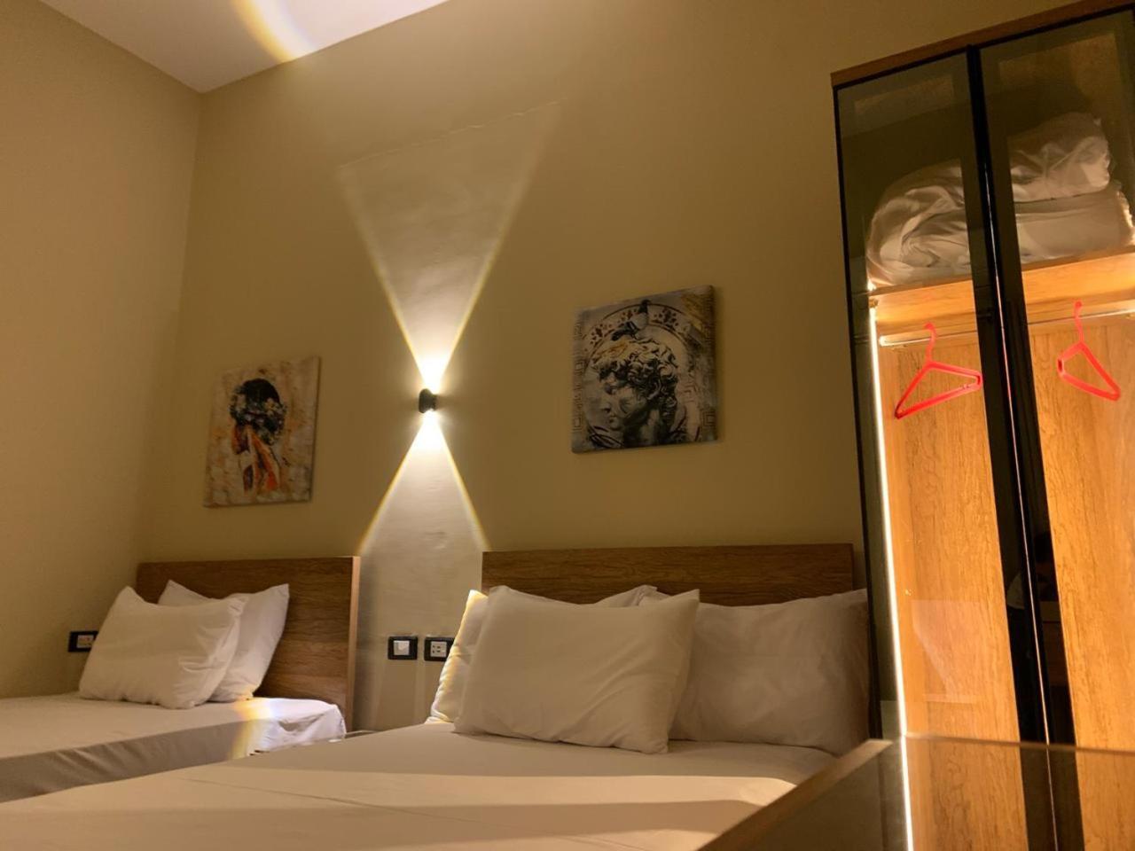 Heaven Hostel Kairo Bagian luar foto